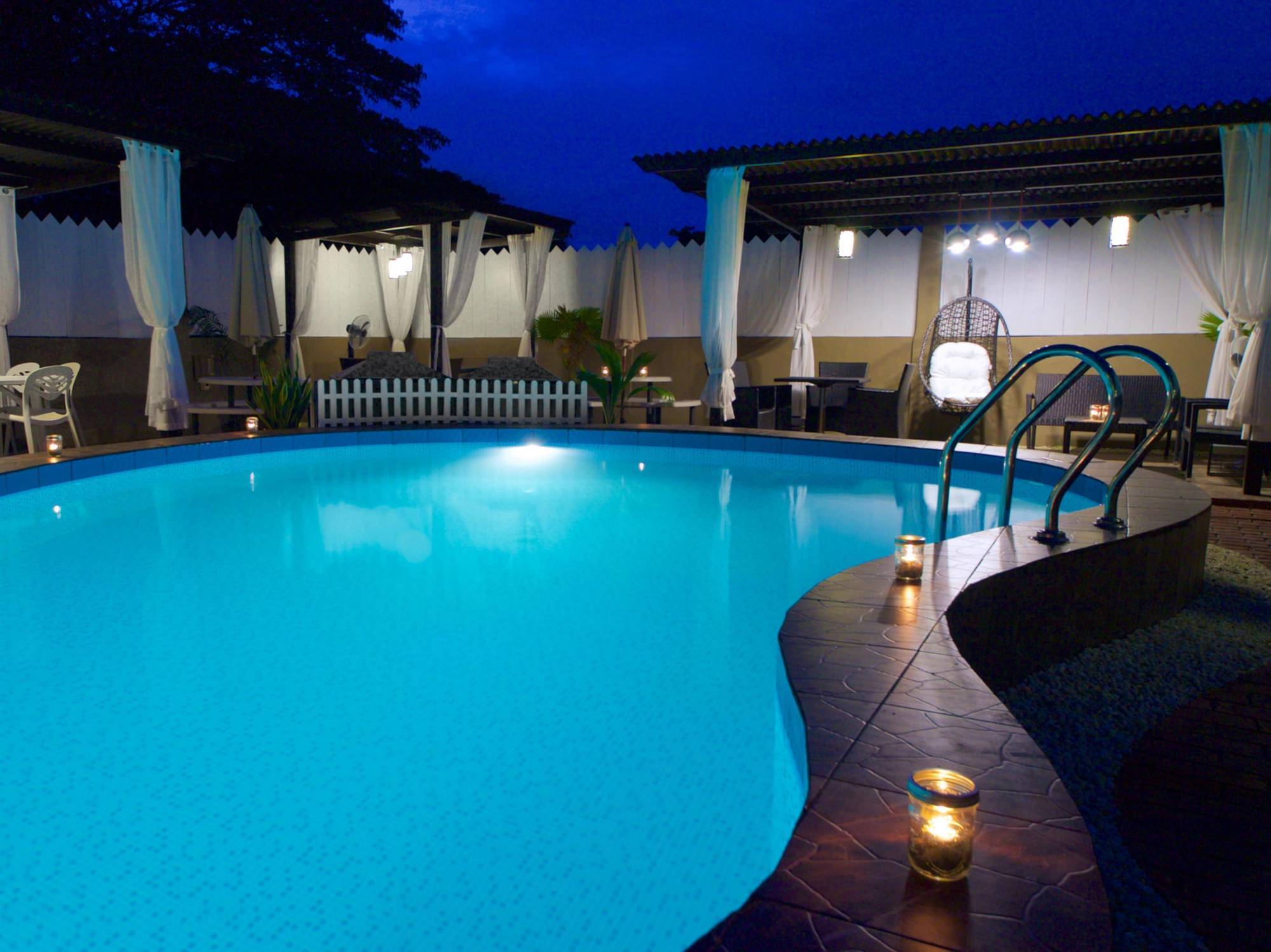 Ala Amid Bed And Breakfast Puerto Princesa Exterior photo